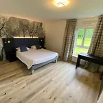 Logis Relais Saint Michel Hotel 3*