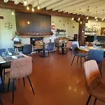 Hotel Logis Relais Saint Michel