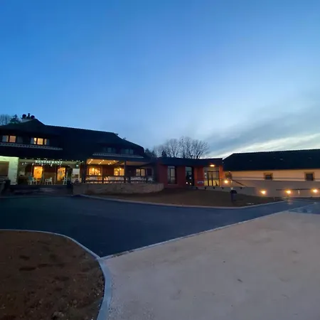 Logis Relais Saint Michel Hotel