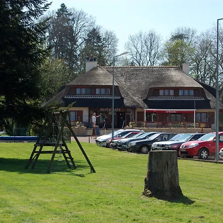Hotel Relais Saint Michel Villegusien-le-Lac