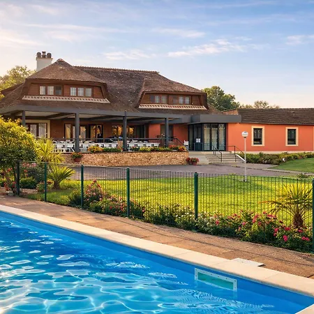 Logis Relais Saint Michel Villegusien-le-Lac