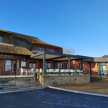 Hotel Relais Saint Michel Villegusien-le-Lac