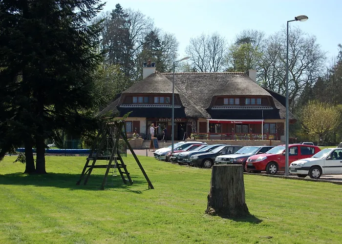 Hotel Relais Saint Michel Villegusien-le-Lac