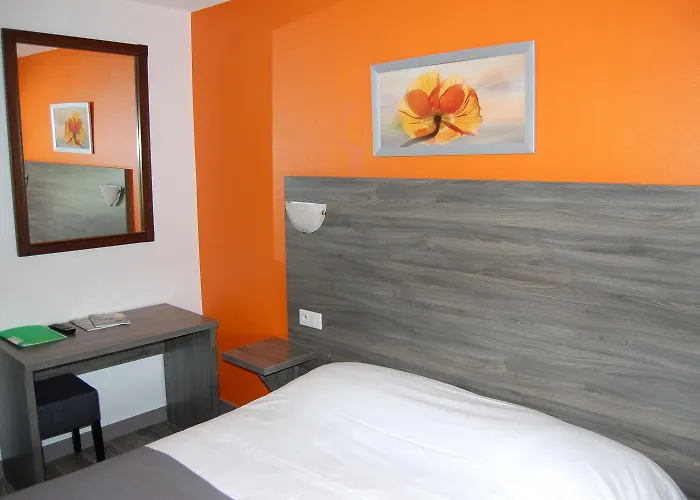 Relais Saint Michel 3* Villegusien-le-Lac